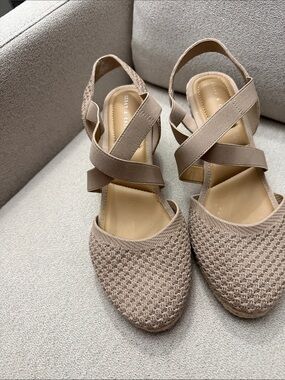 Kelly & Katie Beige Knit Slingback Flats
